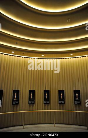 Zimmer mit aktuellen Oscar-Auszeichnungen im Academy Museum of Motion Pictures, Los Angeles, Kalifornien, Stockfoto