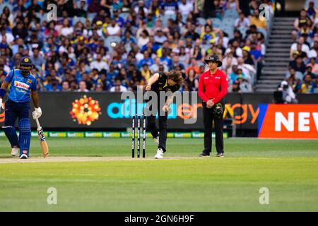 MELBOURNE, AUSTRALIEN - 01. NOVEMBER: Kane Richardson aus Australien beim Twenty20 International Cricket Match zwischen Australien und Sri Lanka auf dem Melbourne Cricket Ground am 01. November 2019 in Melbourne, Australien. Kredit: Dave Hewison/Alamy Live Nachrichten Stockfoto