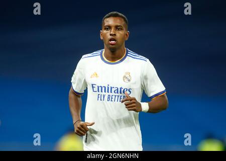 Madrid, Spanien. September 2021. Rodrygo Silva De Goes of Real MadridDurch die spanische Liga La Liga Santander spielte Real Madrid am 22. September 2021 im Santiago Bernabeu-Stadion in Madrid ein Fußballspiel zwischen RCD Mallorca und RCD Mallorca. Foto Oscar J. Barroso/Spanien DPPI/DPPI - Foto: Oscar Barroso/DPPI/LiveMedia Kredit: Unabhängige Fotoagentur/Alamy Live News Stockfoto