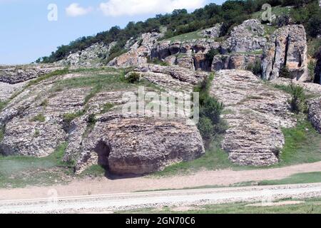 Eine wunderschöne Landschaft des Dobruja-Plateaus, dem ältesten Gebirge Rumäniens, im östlichen Teil des Landes, in der Nähe des Schwarzen See. Stockfoto