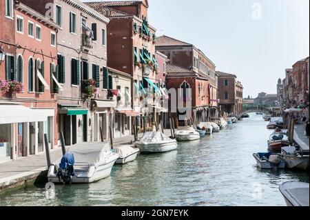 Blick auf einen der Kanäle in Murano Stockfoto