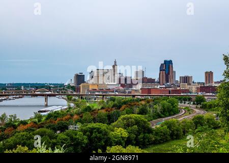 St. Paul Skyline vom Indian Mounds Lookout Stockfoto