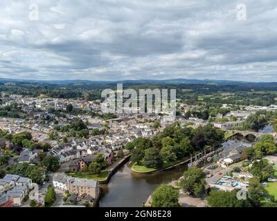 Blick über den River DART, Totnes zur Town Bridge Stockfoto