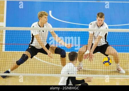 Verona, Italien. September 2021. Bump of Rok Mozic - Verona Volley während des Verona Volley vs Hebar Pazardzhik, Volleyball-Testspiel in Verona, Italien, September 23 2021 Quelle: Independent Photo Agency/Alamy Live News Stockfoto