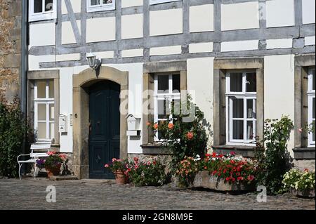 Innenhof des Schlosses Münchhausen in Apelern Stockfoto