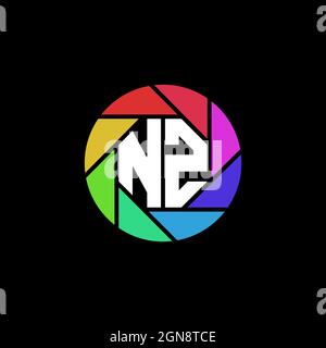 NZ Monogram Logo Buchstabe Geometrische Polygonallinse Regenbogen Kreis Form Stil Stock Vektor