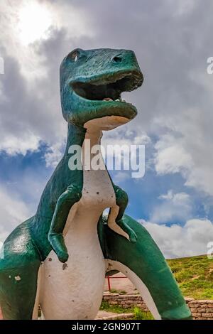 Tyrannosaurus rex im Dinosaur Park, einer Attraktion für Familien am Straßenrand, die von der WPA während der Großen Depression in Rapid City, South Dakota, USA, gebaut wurde Stockfoto