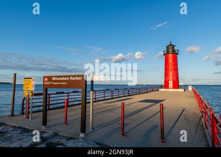 Lakeshore State Park bei Sonnenuntergang Stockfoto