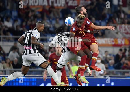 Roma, Italien. September 2021. Tammy Abraham von AS Roma beim Fußballspiel der Serie A zwischen AS Roma und Udinese calcio im Olimpico-Stadion in Rom (Italien), 23. September 2021. Foto Andrea Staccioli/Insidefoto Kredit: Insidefoto srl/Alamy Live News Stockfoto