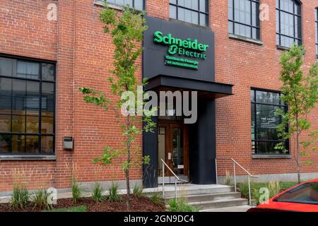 Montreal, QC, Kanada – 6. September 2021: Schneider Electric Niederlassung in Montreal, QC, Kanada. Stockfoto