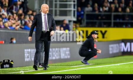 Burnley, Großbritannien. September 2021. Burnley-Manager Sean Dyche beim Carabao-Cup-Spiel zwischen Burnley und Rochdale in Turf Moor, Burnley, England, am 21. September 2021. Foto von Sam Fielding/Prime Media Images. Quelle: Prime Media Images/Alamy Live News Stockfoto