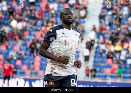 Bologna, Italien. September 2021. Abdoulaye Toure' (Genua) während Bologna FC vs Genua FC, Italienische Fußballserie A Spiel in Bologna, Italien, September 21 2021 Kredit: Unabhängige Fotoagentur/Alamy Live Nachrichten Stockfoto