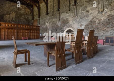 Innenraum der Großen Halle, Caerphilly Castle, South Wales, Großbritannien Stockfoto