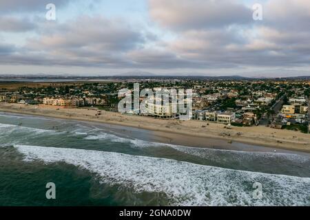 City of Imperial Beach in San Diego, Kalifornien mit Resorts, Eigentumswohnungen und Restaurants. Stockfoto