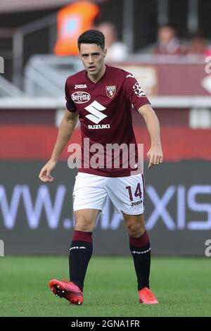 Turin, Italien. September 2021. Josip Brekalo vom FC Turin während des Spiels der Serie A im Stadio Grande Torino, Turin. Bildnachweis sollte lauten: Jonathan Moscrop/Sportimage Kredit: Sportimage/Alamy Live News Stockfoto