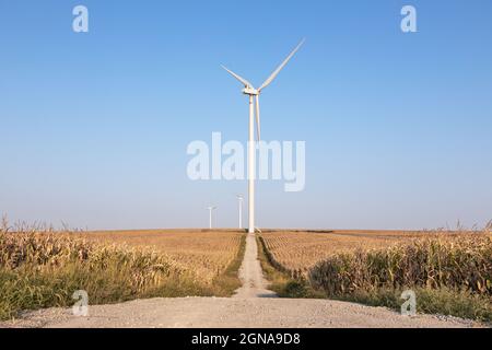 Der Windpark MidaAmerican Energy, auf dem Vestas-Windenergieanlagen in New Sharon, Iowa, eingesetzt werden Stockfoto