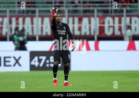 Mike Maignan von AC Milan Gesten während der Serie Ein Spiel zwischen AC Mailand und Venezia FC im Stadio Giuseppe Meazza am 22 2021. September in Mailand, Italien. Stockfoto