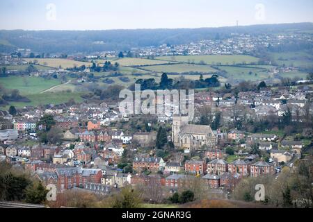 Die Landsdown und Uplands Gegend der Stadt Stroud mit der Church of All Saints in Gloucestershire, Großbritannien Stockfoto