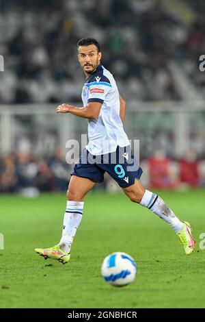 Turin, Italien. September 2021. Pedro Rodriguez (9) von Latium sah in der Serie Ein Spiel zwischen Turin und Latium im Stadio Olimpico in Turin. (Foto: Gonzales Photo/Alamy Live News Stockfoto