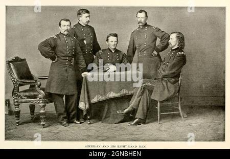 Sheridan und seine rechten Männer [Philip Henry Sheridan (6. März 1831 – 5. August 1888) war ein beruflicher Offizier der US-Armee und ein General der Union im amerikanischen Bürgerkrieg. Seine Karriere war bekannt für seinen schnellen Aufstieg zum Generalmajor und seine enge Zusammenarbeit mit General-in-Chief Ulysses S. Grant, der Sheridan vom Kommando einer Infanteriedivision im Westlichen Theater übertrug, um das Kavalleriekorps der Armee des Potomac im Osten zu leiten. Im Jahr 1864 besiegte er konföderierte Kräfte unter General Jubal früh im Shenandoah-Tal und seine Zerstörung der wirtschaftlichen Infrastruktur der VA Stockfoto