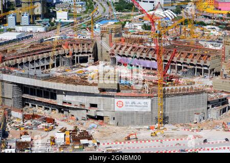 Das Hauptstadion des Kai Tak Sports Park wird im September 2021 in Kowloon, Hongkong, gebaut Stockfoto