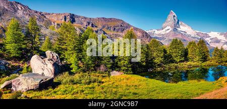 Schönes Sommerpanorama des Grindjisee Sees. Tolle Aussicht auf den Gipfel des Matterhorns (Monte Cervino, Mont Cervin), Schweizer Alpen, Zermatt Lage, Wallis ca. Stockfoto