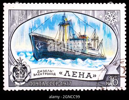 UdSSR - UM 1977: Stempel in UdSSR zeigt Diesel-Elektroschiff Stockfoto