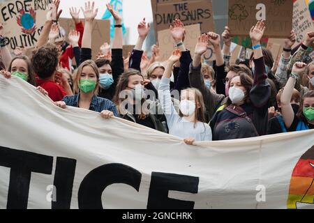 Berlin, Deutschland, 24. September 2021: Greta Thunberg in Berlin, demonstriert freitags für den zukünftigen globalen Klimaangriff Stockfoto