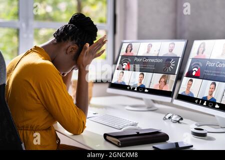 Probleme Mit Dem Verbindungsvideo. Schlechtes Breitbandsignal Stockfoto