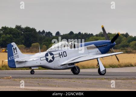 P-51D Mustang ‘Miss Helen’ (G-BIXL) auf der Abingdon Air & Country Show am 11. September 2021 Stockfoto