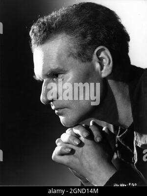 Regisseur ANTHONY ASQUITH Portrait Publicity für DIE BROWNING-VERSION 1951 Regisseur ANTHONY ASQUITH Theaterstück / Drehbuch Terence Rattigan Javelin Films / General Film Distributors (GFD) Stockfoto