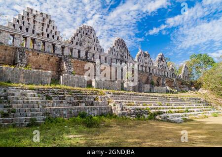 Palomar Pigeon House Gebäude an den Ruinen der alten Maya-Stadt Uxmal, Mexiko Stockfoto