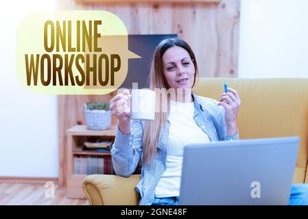 Konzeptunterschrift Online-Workshop. Konzeptuelle Foto-Shows von Waren und Rohstoffen über den elektronischen Websites Abstract Giving Business Advice Stockfoto