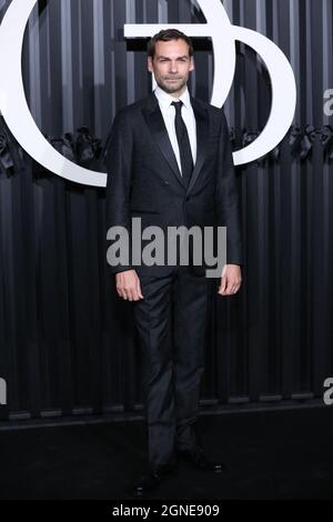 Paris, Frankreich. September 2021. Gast nimmt am 24. September 2021 an der Eröffnungsgala der Opera Garnier in Paris, Frankreich, Teil. Foto von Jerome Domine/ABACAPRESS.COM Quelle: Abaca Press/Alamy Live News Stockfoto