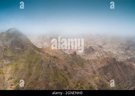 Zentralgebirge, Santo Antao, Kapverdische Inseln, mit Terrassierung an den Hängen. Stockfoto