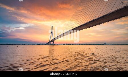 Can Tho Brücke Luftbild ist berühmte Brücke in mekong Delta, Vietnam Stockfoto