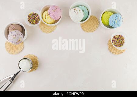 Eiscreme schaufel Waffeln. Hohe Qualität und Auflösung schönes Fotokonzept Stockfoto