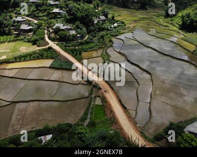 Schönes Reisfeld in der Provinz Hoa Binh im Norden Vietnams Stockfoto