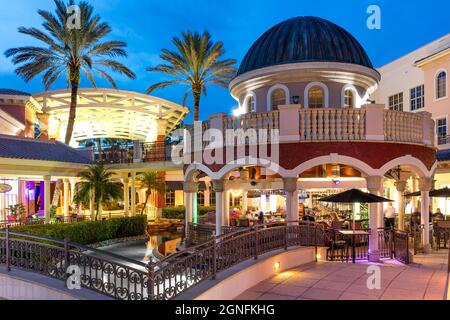 Abend in der Center Bar, Bonita Springs, Florida, USA Stockfoto