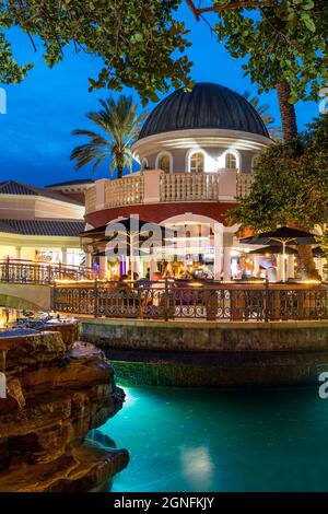 Abend in der Center Bar, Bonita Springs, Florida, USA Stockfoto