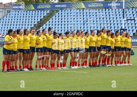 Parma, Italien. September 2021. SPANIEN STELLT SICH während der Rugby-Frauen-WM 2022 Qualifikationsspositionen auf - Italien gegen Spanien, Weltmeisterschaft in Parma, Italien, September 25 2021 Quelle: Independent Photo Agency/Alamy Live News Stockfoto