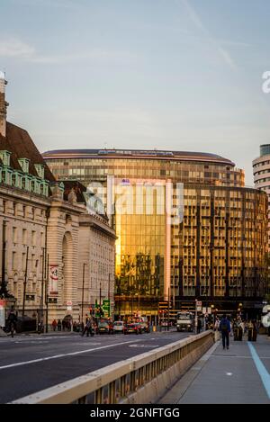 Luxushotel in Park Plaza Westminster Bridge, London, England, Großbritannien Stockfoto