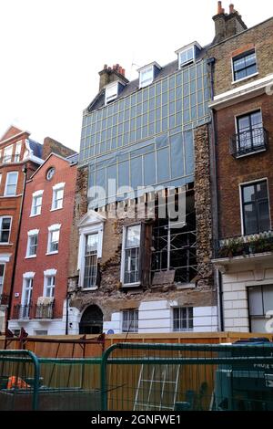 Queen Anne Street, London. 1774 Townhouse Building Einsturz und Abriss. Stockfoto