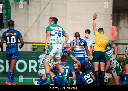 Monigo Stadium, Treviso, Italien, 25. September 2021, Benetton Konvertierung während Benetton Rugby vs DHL Stormers - United Rugby Championship Spiel Stockfoto