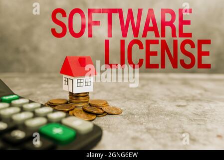 Textunterschrift zur Darstellung der Softwarelizenz, des Geschäftsansatzes Rechtsinstrument zur Verteilung von Software zur Präsentation von Brand New House, Home Stockfoto