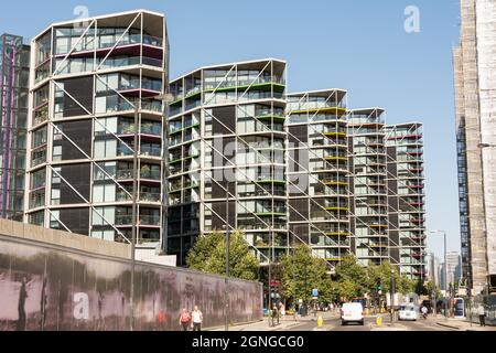 Riverlight Development Apartmentgebäude am Flussufer, Nine Elms, Vauxhall, London, England, UK Stockfoto