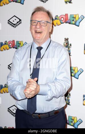 LONDON - ENGLAND SEP 25: James Reatchlous nimmt an der Premiere von ‘Moley am 25. September 2021 auf dem Odeon Luxe Leicester Square in London Teil. Foto von Gary Mitchell/Alamy Live News Stockfoto