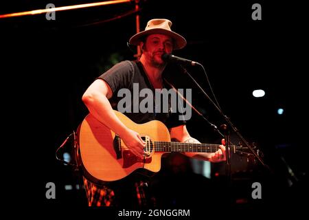 Piazzale degli Alpini Bergamo 25. September 2021 Gianluca Grignani - Akustik - live im Bergamo1000 © Andrea Ripamonti / Alamy Stockfoto