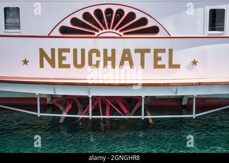 Steamboat 'Neuchatel' in Neuchatel, Schweiz. Historisches Raddampfer-Passagierboot auf dem Neuchatel-See. Stockfoto