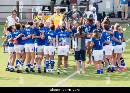 Parma, Italien. September 2021. Italien feiert nach dem Sieg während der Rugby-Frauen-WM 2022 Qualifikation - Italien gegen Spanien, WM in Parma, Italien, September 25 2021 Quelle: Unabhängige Fotoagentur/Alamy Live News Stockfoto